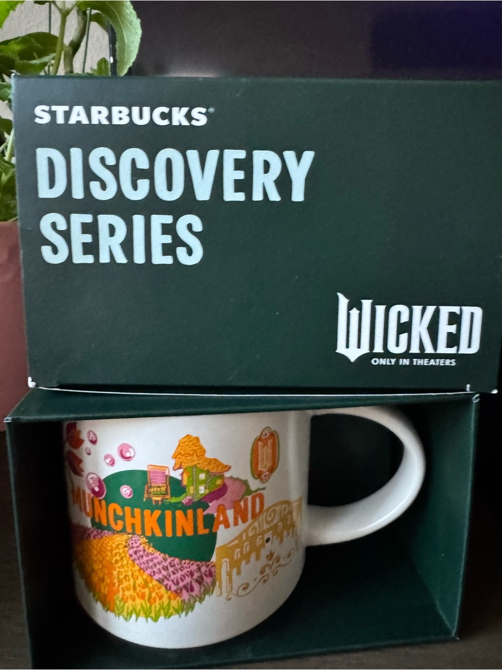 Starbucks Discovery Series  Universal Studios - Munchkinland 14oz NIB